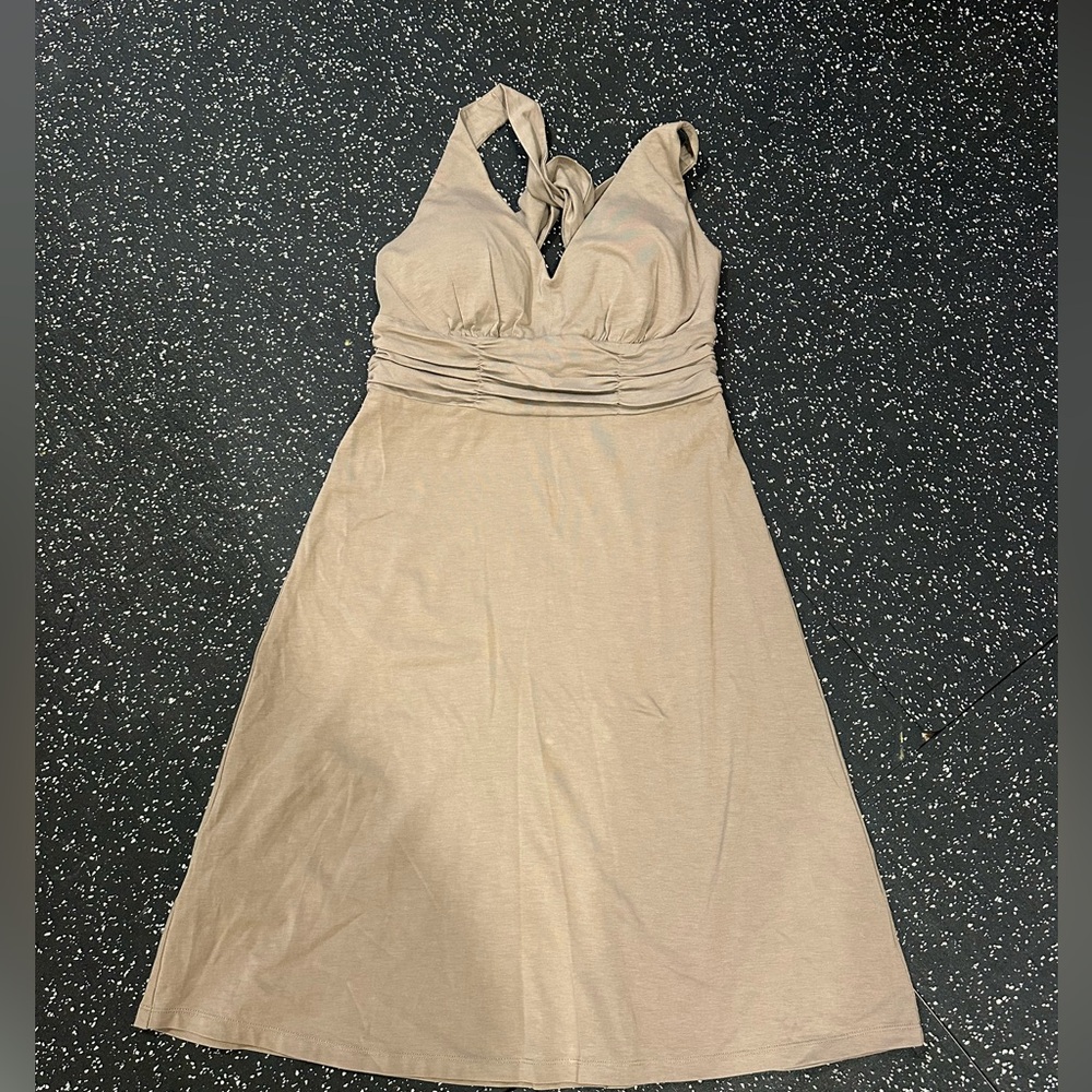 Tommy Bahamas installed bar dress